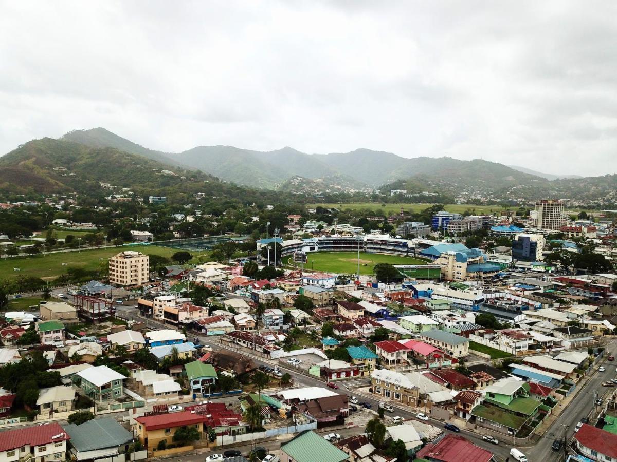 Liam'S Guesthouse On The Avenue Port Of Spain Port of Spain Exteriör bild